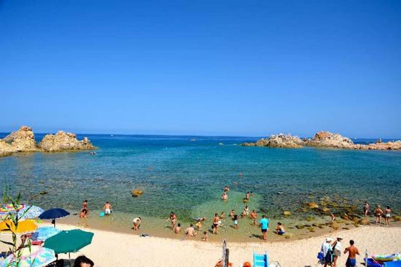 Vacanze In Natura Incontaminata "Casa Vacanza Francesca" Isola Rossa Ngoại thất bức ảnh